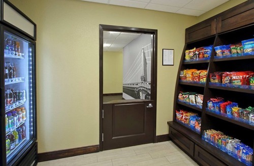 Odessa Apartment | 2BR ADA Suite in Odessa | Full Kitchen | Pool Access