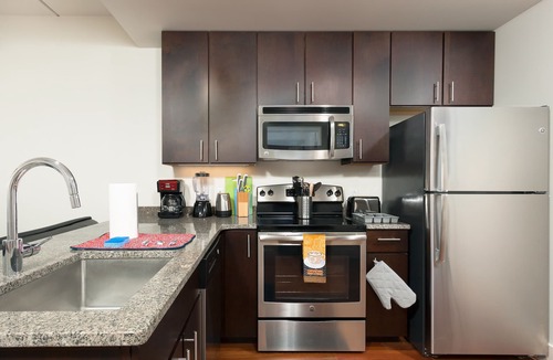 Center City West Apartment | 2BR Apartment in Rittenhouse