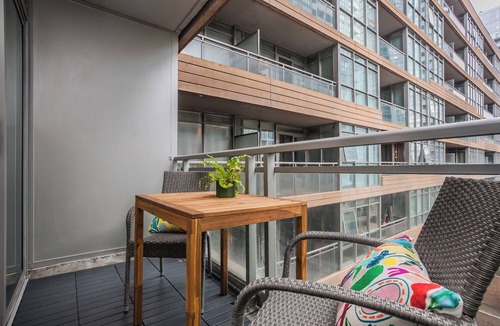 Bathurst Quay Apartment | 2BR Apartment in Toronto - Entertainment District