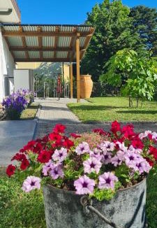 Ecublens Apartment | 2BR Appart confortable - FAST wifi - EPFL - Swiss Tech - la RTS - l'UNIL - parking