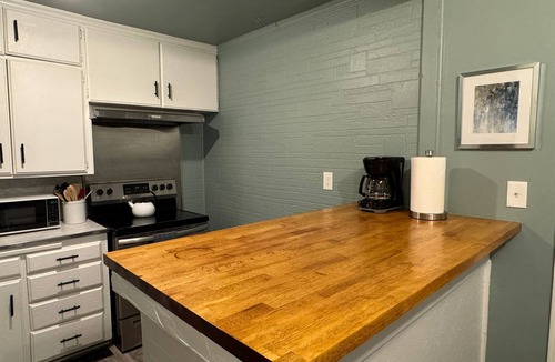 Midwest City Apartment | 2BR Apt | $1700 Monthly | 8mins to St Anthony #L1