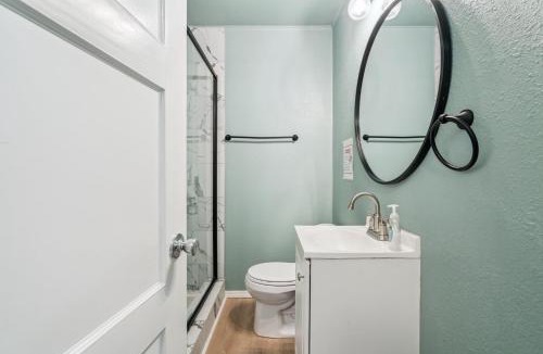 Midwest City House | 2BR Apt 5 mins Rose State Monthly 15 Off #L1