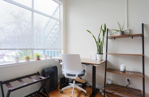 Mission District Apartment | 2BR Apt in Mission walkable to Bart & Muni