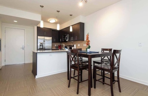 Del Rey Apartment | 2BR Apt Marina Del Rey with pool and hot tub