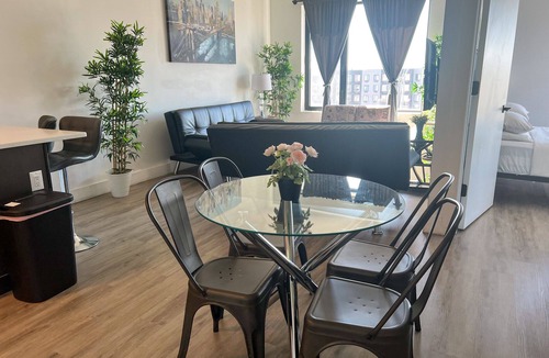 Elizabeth Apartment | 2BR apt near EWR 1311
