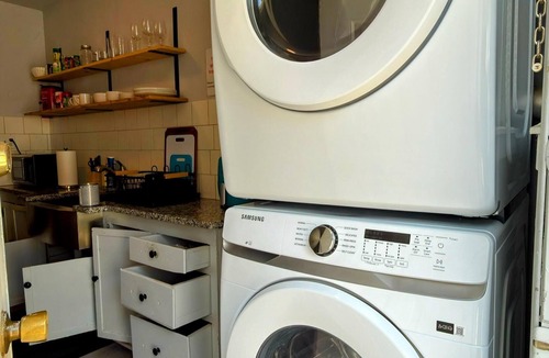 Central Oklahoma City Apartment | 2BR Apt Near St. Anthony Hospital Kitchen, Wi-Fi, Free Parking #31
