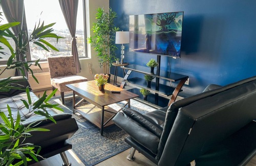 Elizabeth Apartment | 2BR apt next to EWR 3529
