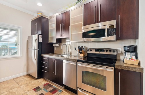 Siesta Key Condo | 2BR Beach Style w Pool Beach Club Siesta 204C RVA