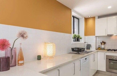 Parramatta Apartment | 2BR Central Parramatta Balcony and Parking