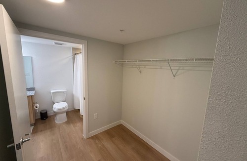 Addicks Apartment | 2BR Cozy & Lux Houston High-Rise