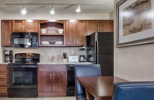 The Point Condo | 2br Deluxe Family Fun & Historically Located!