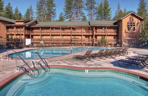 Round Hill Village Condo | 2br Deluxe Skiing, Fishing, Golf, & more!