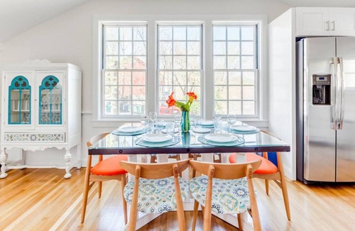 Westport Apartment | 2BR Flat above Historic Cider Mill