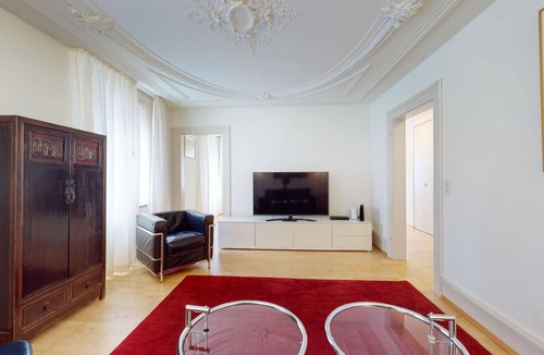 Muhlebach Apartment | 2BR flat near lake/city center SF5
