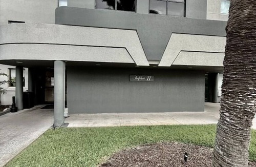 Southwest Orlando Apartment | 2BR | Free Resort Access | Minutes to Parks