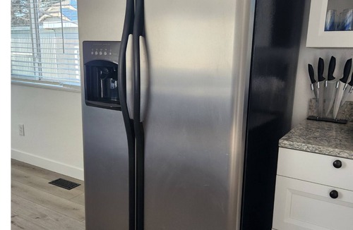 Cheyenne House | 2BR Gem: Modern Comfort & Style