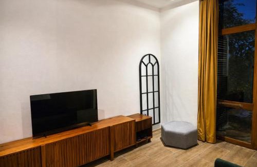 Srimulyo Villa | 2BR Guru Giri Forest Cabin Villa