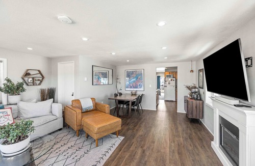 Leadville North House | 2BR - Hot Tub - Deck w/Amazing Mountain Views