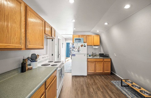 Leadville North House | 2BR - Hot Tub - Deck w/Amazing Mountain Views
