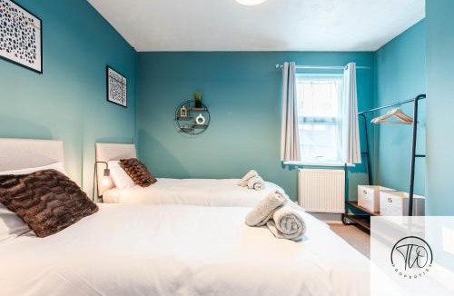 Gipsy Hill House | 2BR House -Centrally Located - Parking