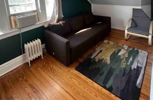 South Orange Apartment | 2BR in S. Orange.Walk 2 NY train