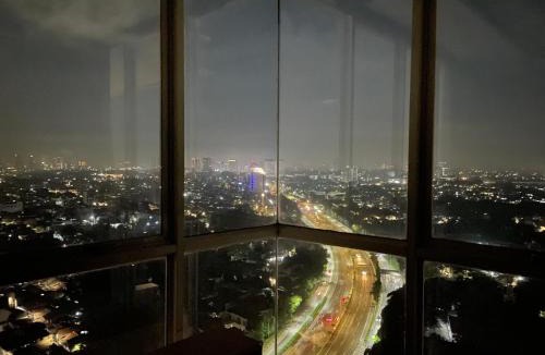 Bintaro Apartment | 2BR Lovely Condo Amazing City View - Lexington - up to 5 ppl