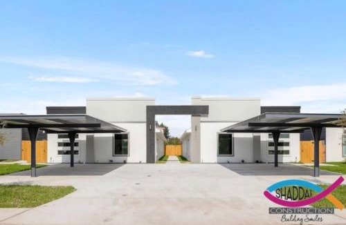 Alamo Apartment | 2BR Luxe Home Near Downtown Pharr
