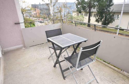 District 6 Apartment | 2BR near city center - Vineyard 21