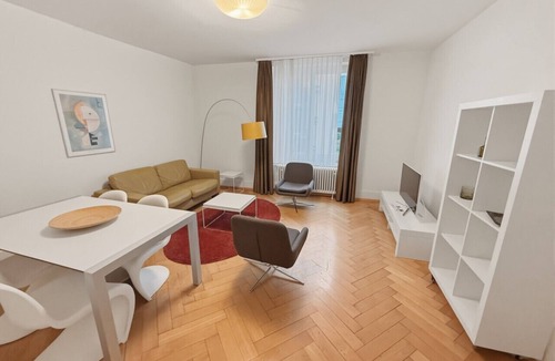 District 2 Apartment | 2BR near lake (Stardust 11)