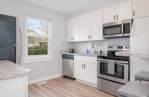 Cottage Line Apartment | 2BR Ocean Oasis Suite | Beach | Pool