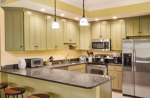 Jeffersonville Condo | 2BR Presidential | Mountain Escape | Ski & Hike