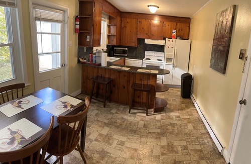 Lynchburg Apartment | 2Br Private Basement Apt