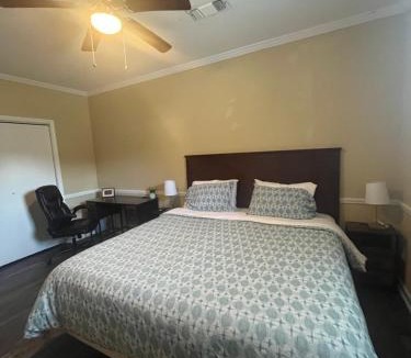 Dalton Apartment | 2BR private Duplex, quiet, central,remodeled