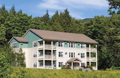 Jeffersonville Condo | 2br Serene Mountain Setting-Smugglers' Notch ASB