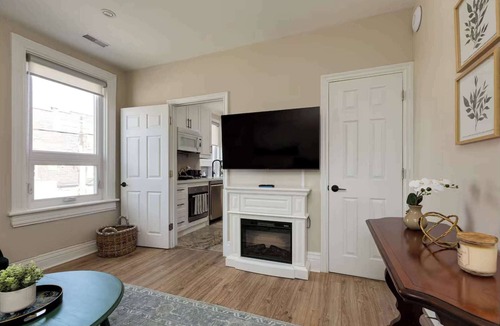 Leslieville Hotel | 2BR Suite with LRG Patio!