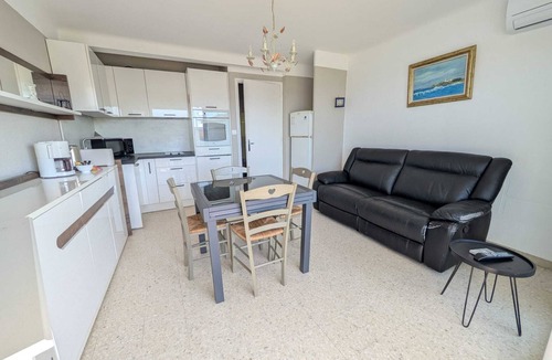 Palavas-les-Flots Apartment | 2BR Terrace SEA VIEW I Parking I Air-Cond.