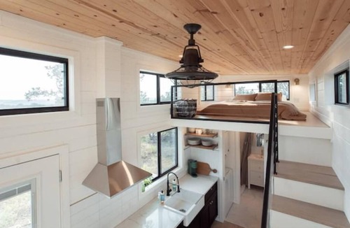 Thurber House | 2BR Tiny Home Near Palo Pinto Mountains State Park + Sleeps 4 + Firepit
