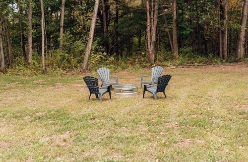 Pulaski House | 2BR Tiny House - Hot Tub – Near Salmon River