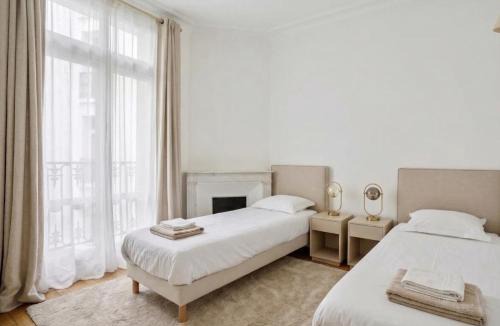 Bethune Apartment | 2BR Tour Eiffel Université