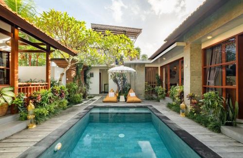 Munggu Villa | 2BR Tropical Pool Villa Near Pererenan Beach