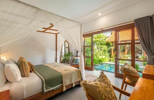Munggu Villa | 2BR Tropical Pool Villa Near Pererenan Beach