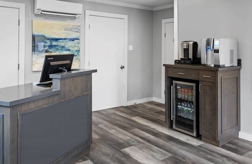 Jamestown Condo | 2br Unit Tranquil Retreat on Conanicut Island