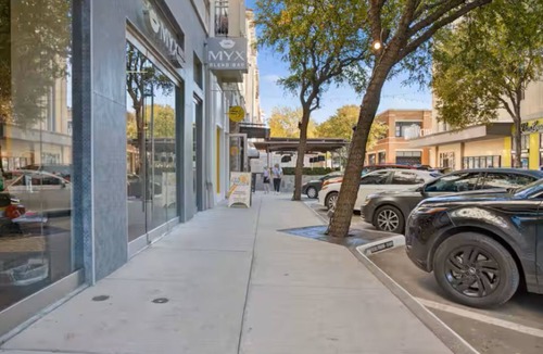 Cityplace Apartment | 2BR Uptown Steps to Katy Trail
