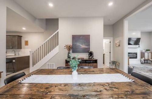 Troy Apartment | 2BR Urban Oasis: Downtown Bliss