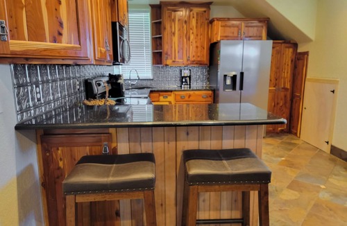 Cleburne House | 2BR Water View Home w/Balcony, Fireplace & AC