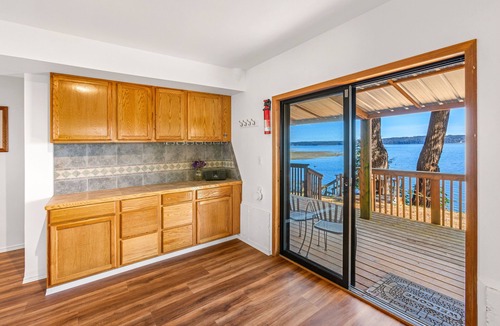 Brinnon House | 2BR waterfront home with beach access and views.