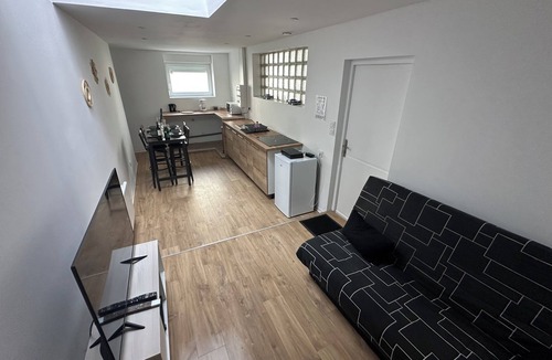 Calais Apartment | 2chambres 6 people - Near beach/cap blanc nez
