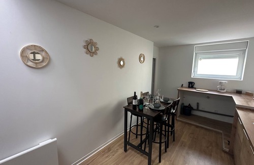Calais Apartment | 2chambres 6 people - Near beach/cap blanc nez