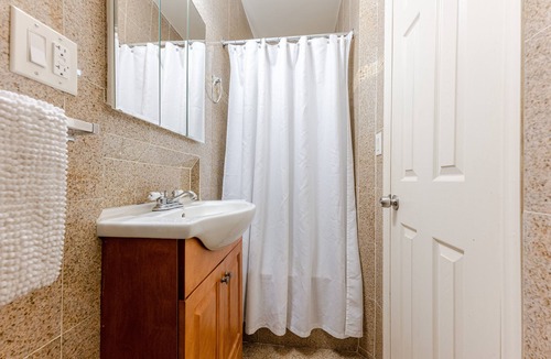 East Harlem Apartment | (2D) 2 Bedroom Apt Just Off Park Ave