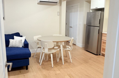 Harsimus Cove House | 2Full Bath/2BR +Backyard Renovated & Spacious Gem Downtown JC